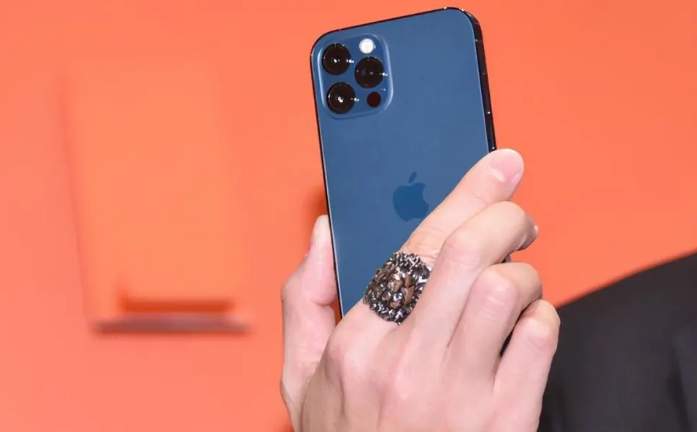 绥德苹果手机维修分享iPhone12系列重启方法教程 